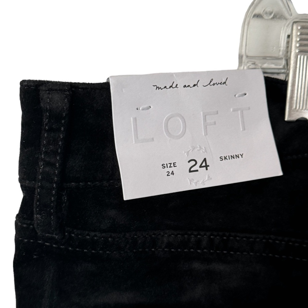 LOFT Plus Black Midrise Stretch Velour Skinny Pants size 22 NWT - Picture 14 of 16